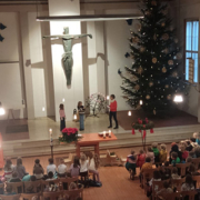 traditionellen Weihnachtsgottesdienst in der Friedenskirche